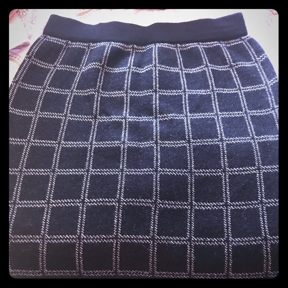 Sweater skirt